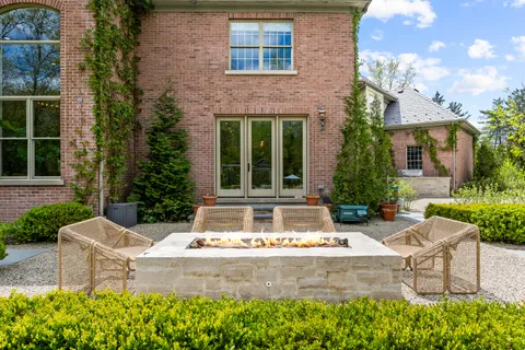 $2,749,000 | 1230 Conway Road, Lake Forest, IL 60045