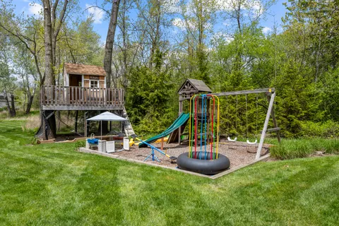 $2,749,000 | 1230 Conway Road, Lake Forest, IL 60045
