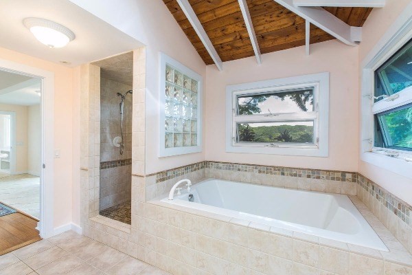 6525 Kuamoo Road Kapaa, HI 96746 - Photo 11 of 25 Gallery Image 11