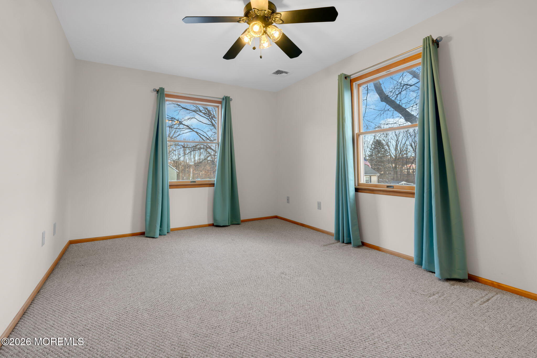 151 Magnolia Lane Middletown, NJ 07748 - Photo 37 of 60 28-web-or-mls-28-print-28-print-DSC06405