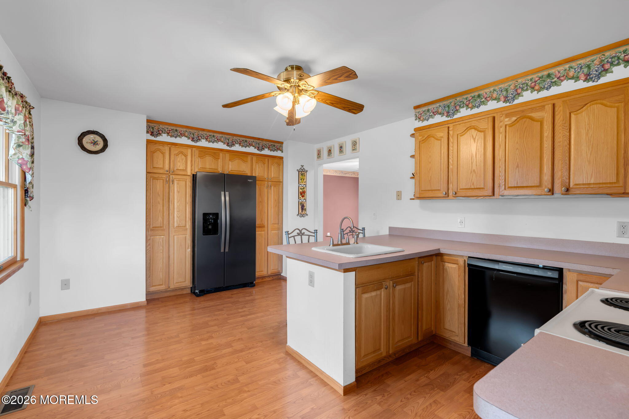 151 Magnolia Lane Middletown, NJ 07748 - Photo 50 of 60 25-web-or-mls-25-print-25-print-DSC06375