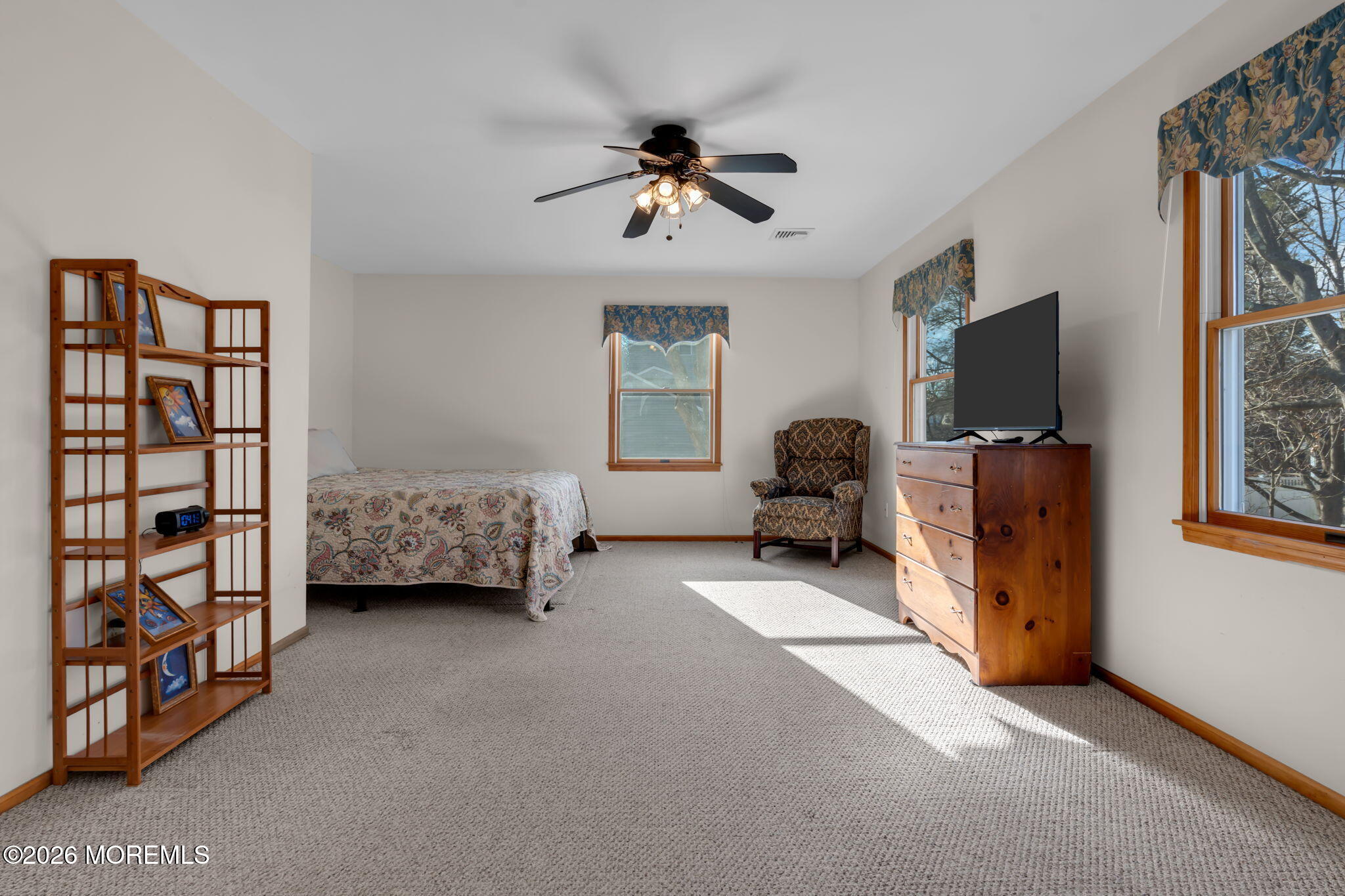 151 Magnolia Lane Middletown, NJ 07748 - Photo 53 of 60 32-web-or-mls-32-print-32-print-DSC06425