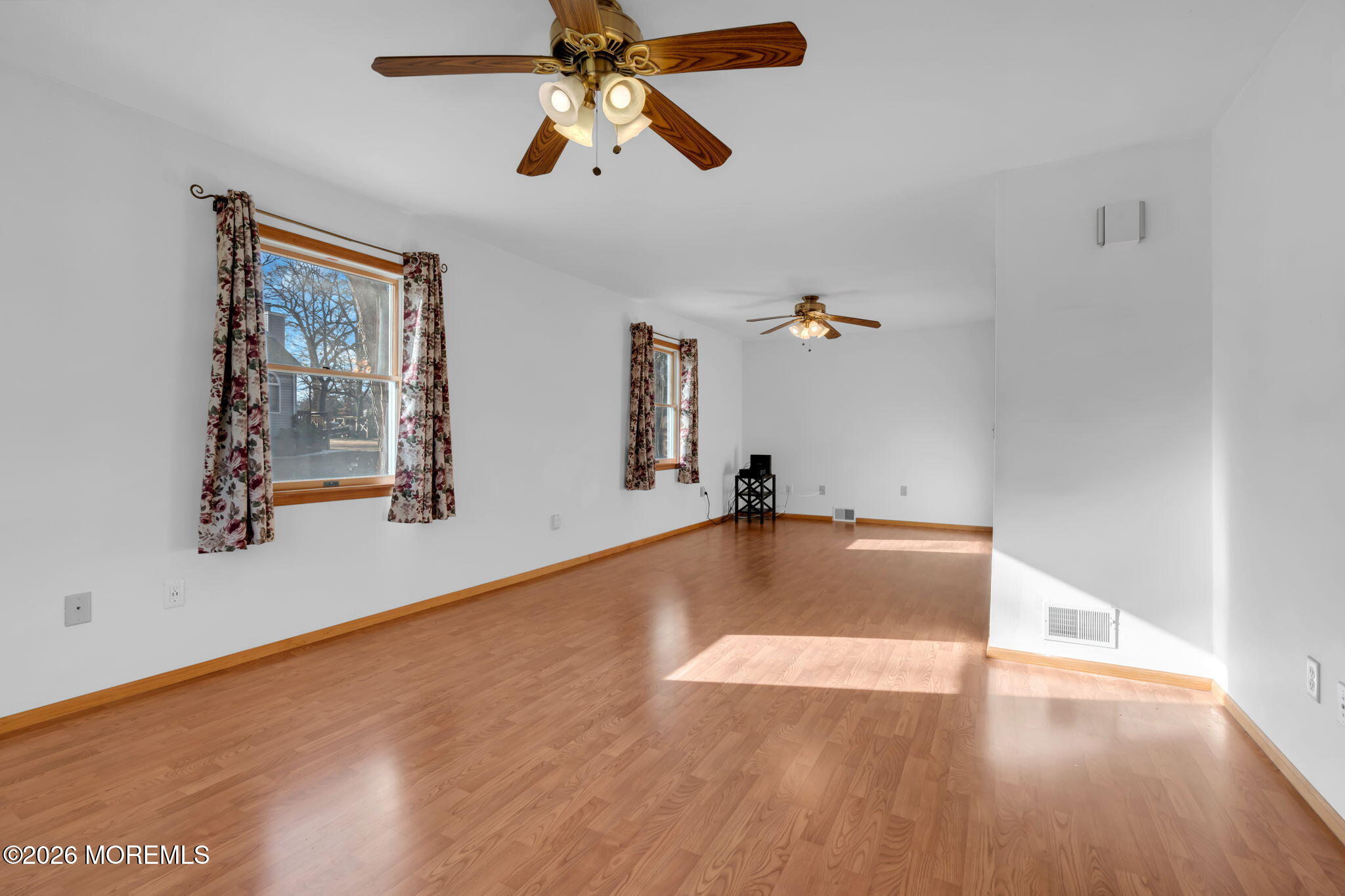 151 Magnolia Lane Middletown, NJ 07748 - Photo 6 of 60 10-web-or-mls-10-print-10-print-DSC06300