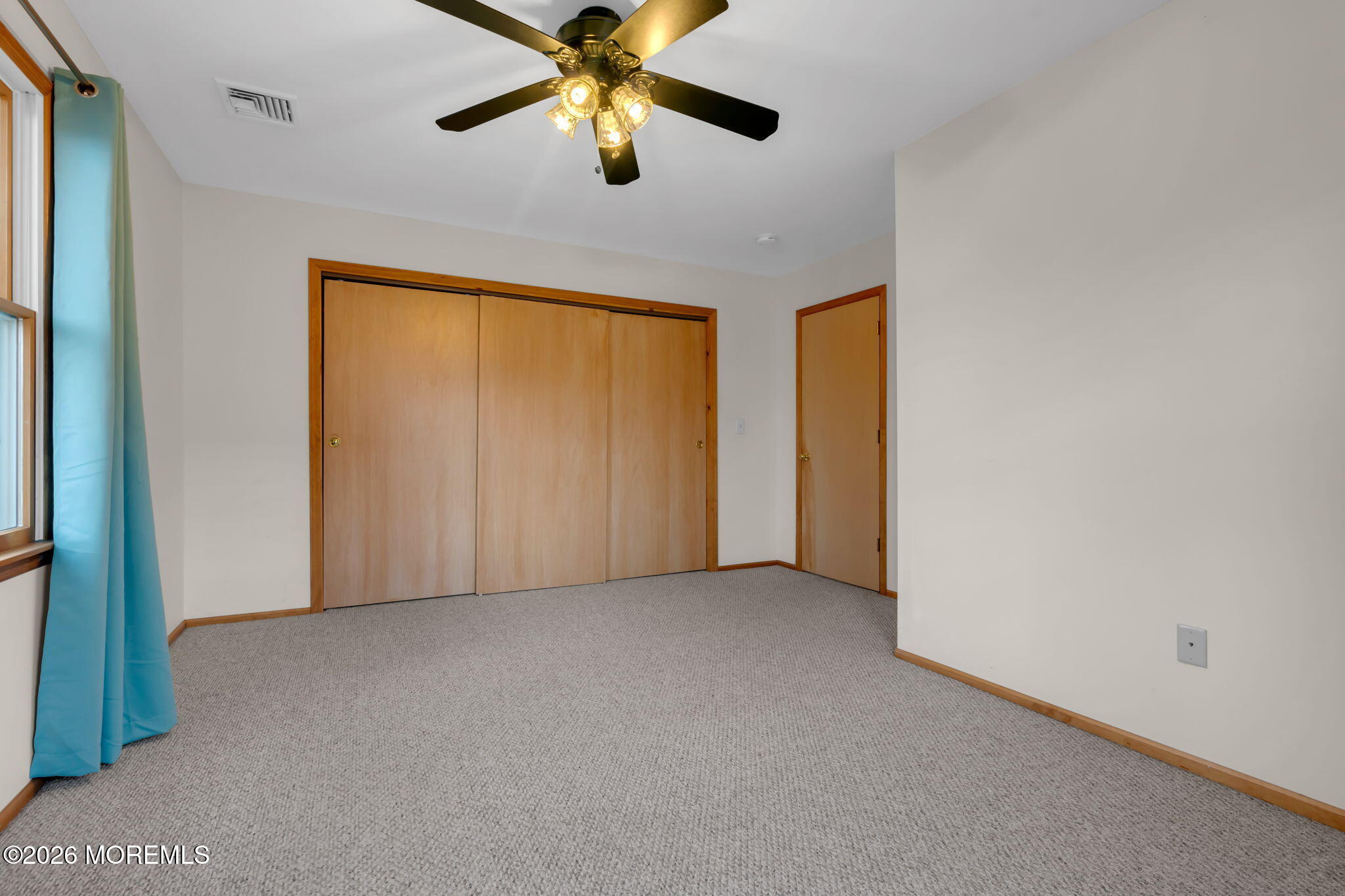 151 Magnolia Lane Middletown, NJ 07748 - Photo 8 of 60 29-web-or-mls-29-print-29-print-DSC06410