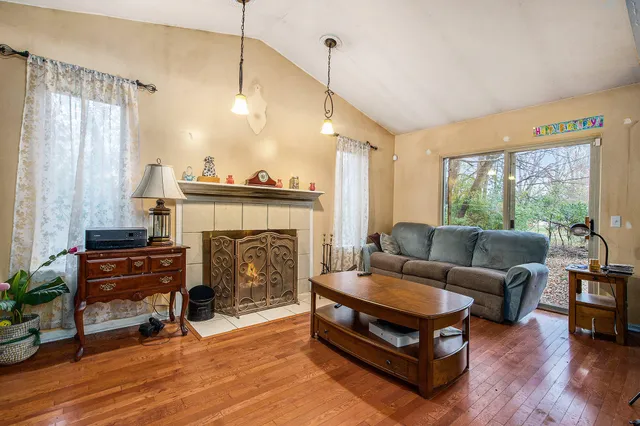 $289,000 | 195 West Warner Avenue, Ypsilanti, MI 48197