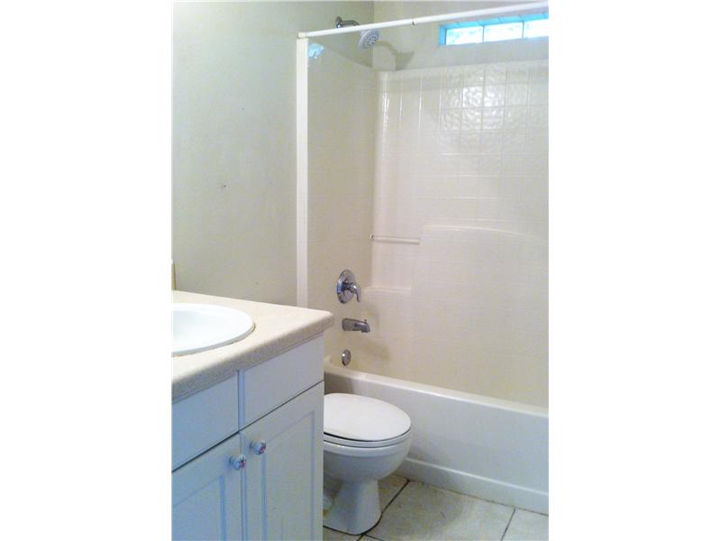 802 Riviera Avenue Sebastian, FL 32958 - Photo 8 of 9 Gallery Image 8
