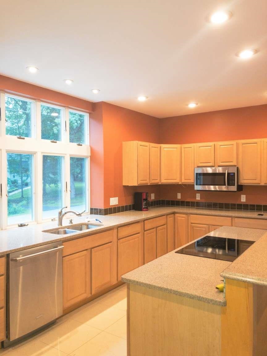 23 Crestview Terrace Stratham, NH 03885 - Photo 10 of 18 Gallery Image 10