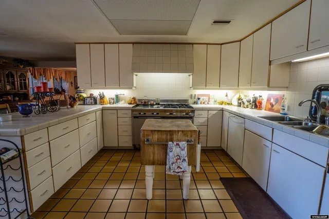 $550,000 | 53 North Fork Road, Fort Washakie, WY 82520