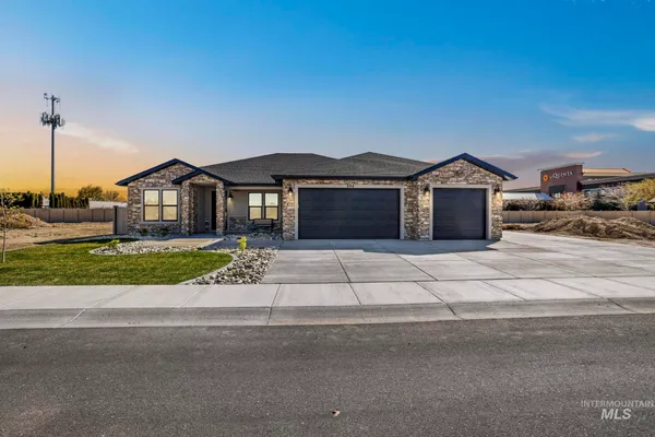 $735,000 | 594 Canyon Street, Twin Falls, ID 83301