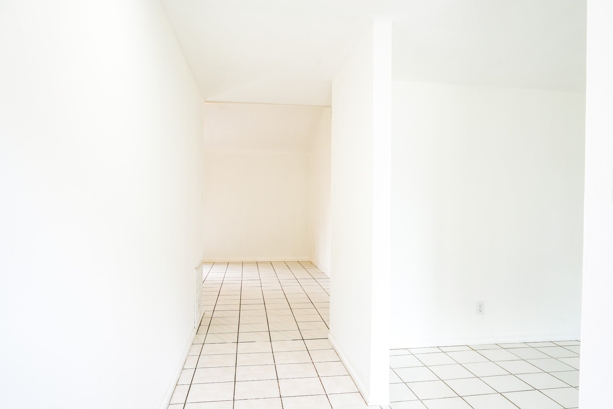11819 South Ridgewood Circle Houston, TX 77071 - Photo 10 of 31