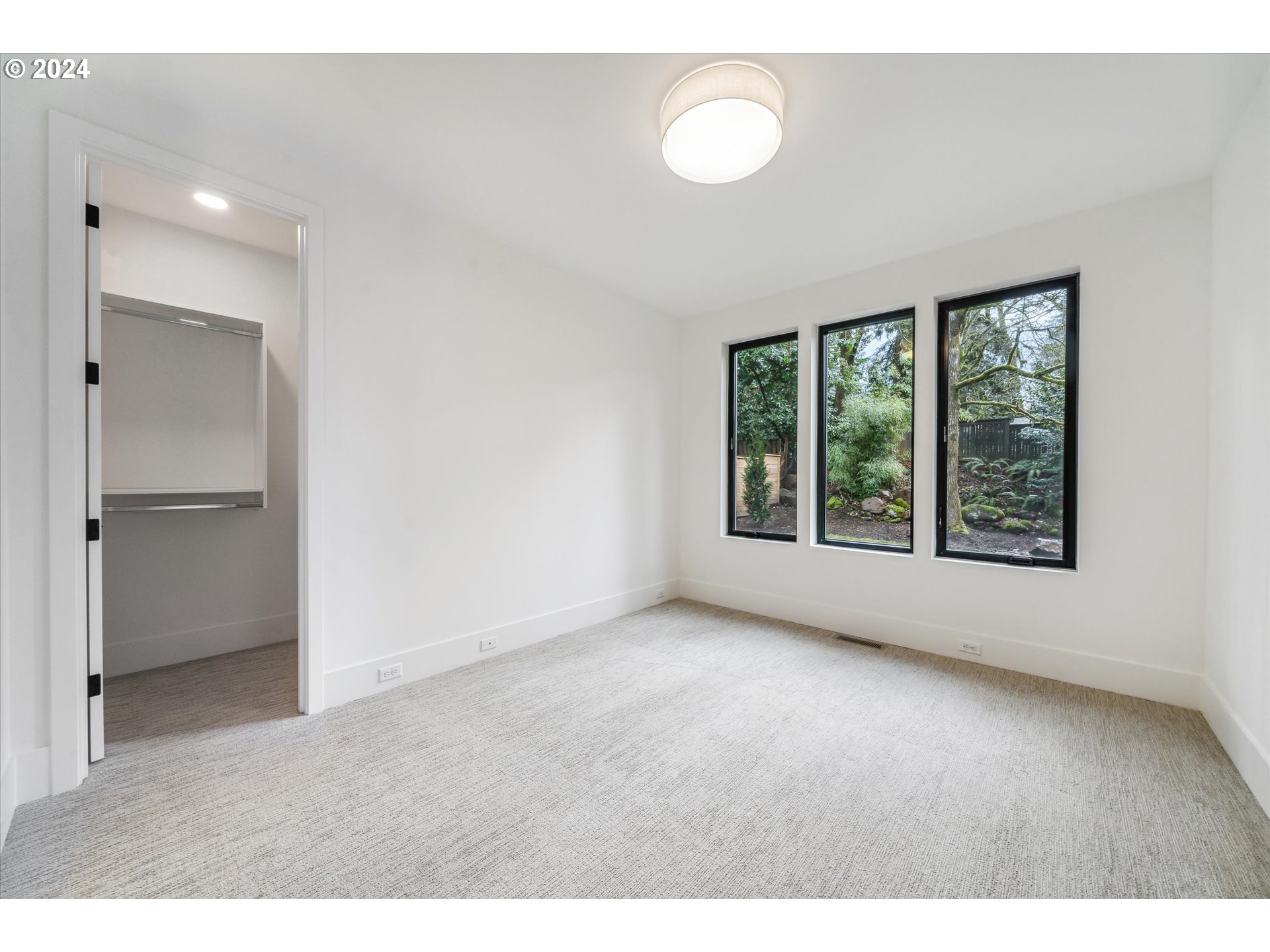 3610 Eena Road Lake Oswego, OR 97034 - Photo 30 of 47 Gallery Image 30
