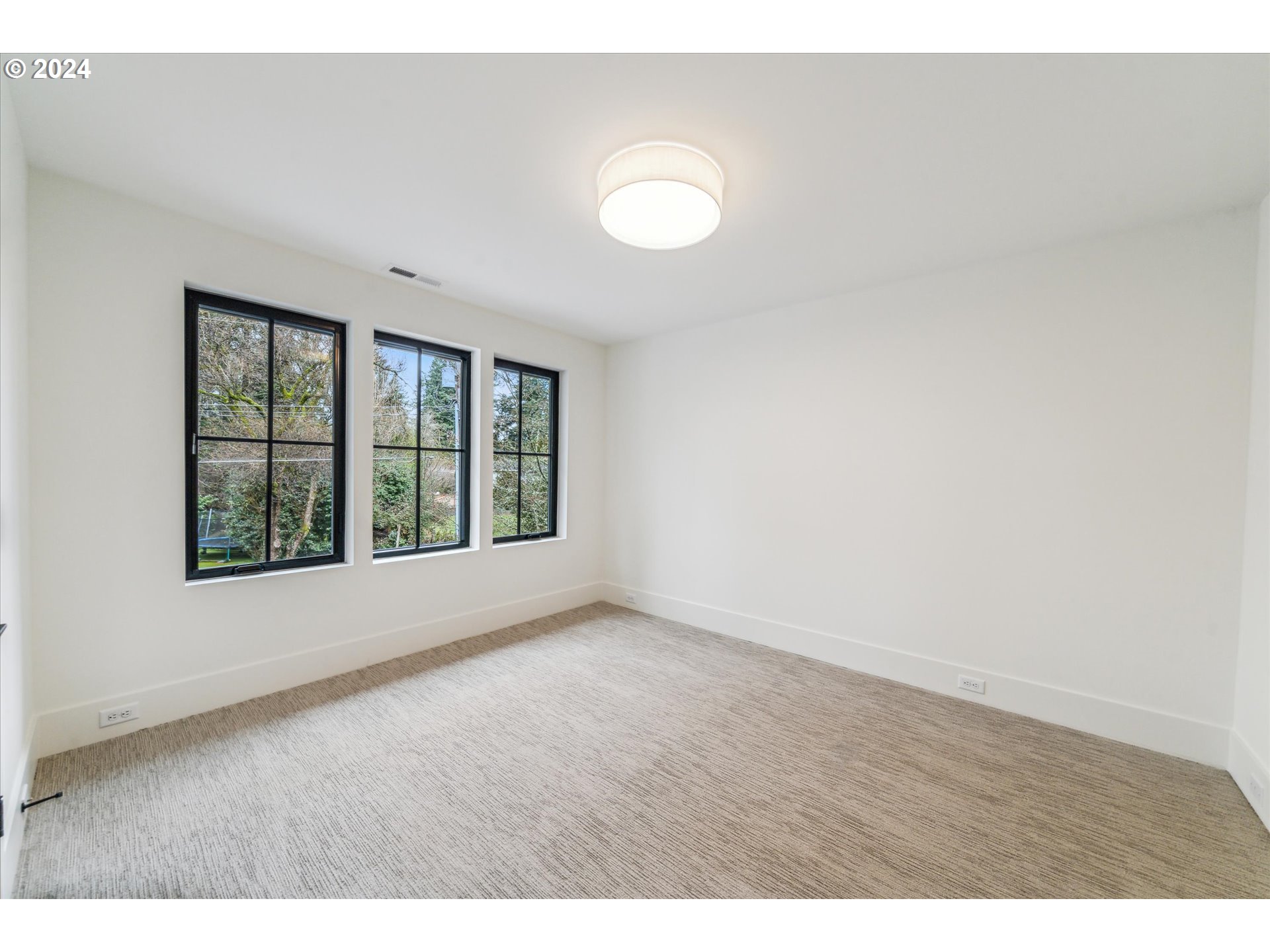 3610 Eena Road Lake Oswego, OR 97034 - Photo 39 of 47 Gallery Image 39