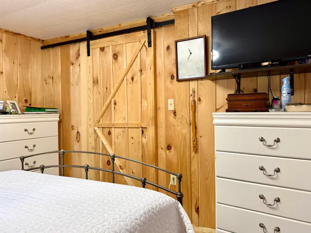 $78,500 | 10 1st Street, Lancaster, NH 03584