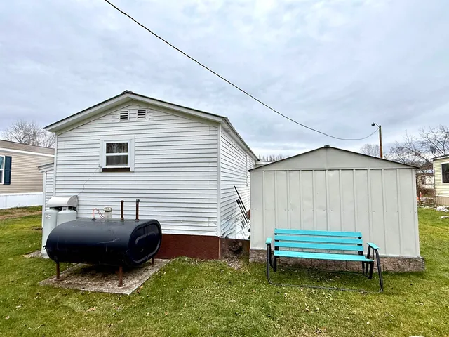 $78,500 | 10 1st Street, Lancaster, NH 03584