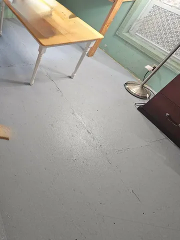 $78,500 | 10 1st Street, Lancaster, NH 03584