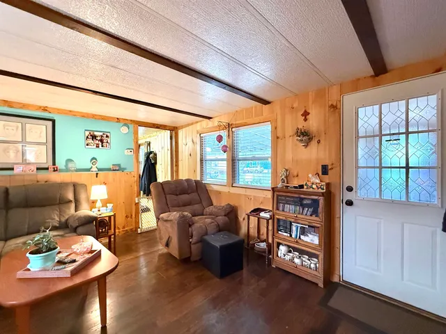 $78,500 | 10 1st Street, Lancaster, NH 03584