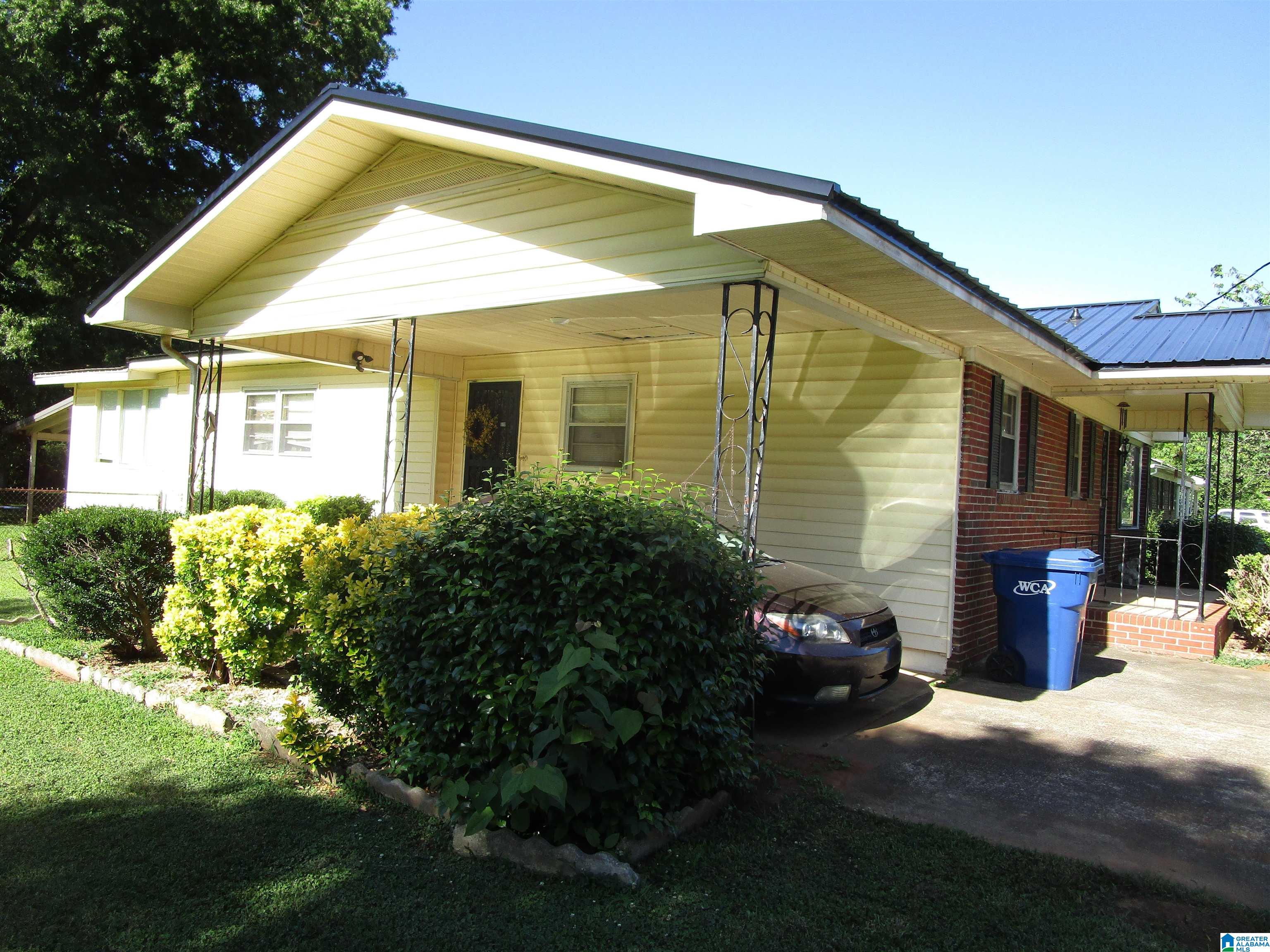 127 Riddle Road Talladega, AL 35160 - Photo 2 of 25