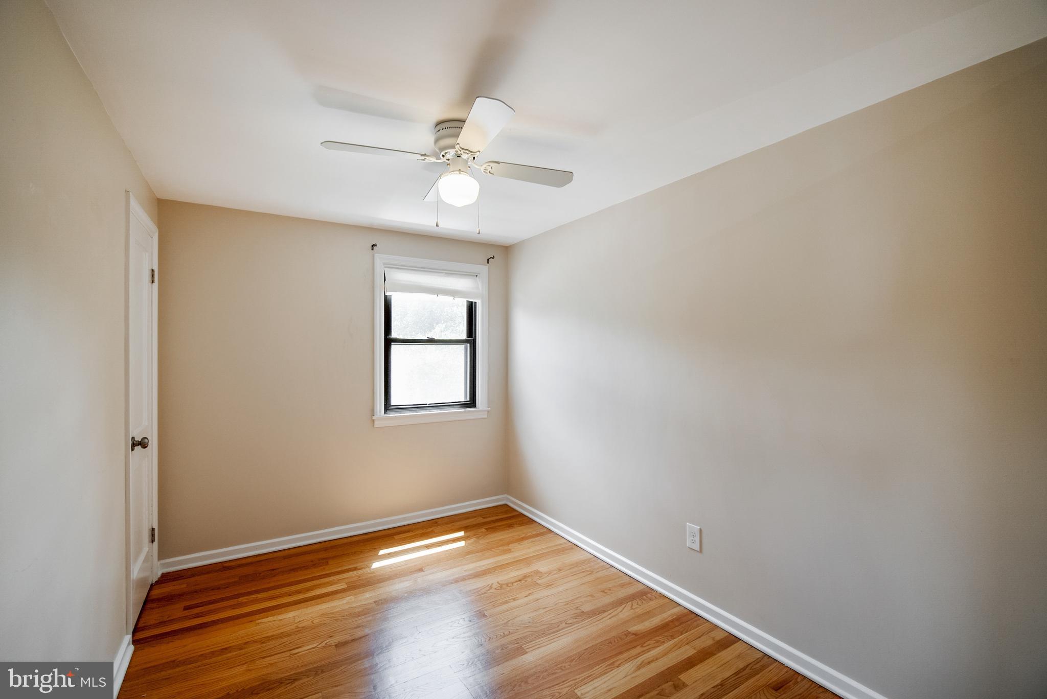 8118 Woodhaven Road Baltimore, MD 21237 - Photo 16 of 25