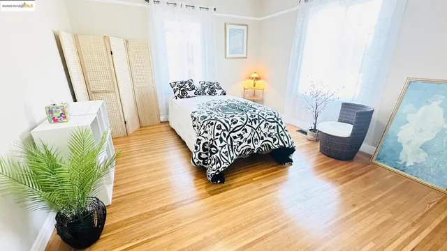 $1,338,000 | 840 Key Rte Boulevard, Albany, CA 94706