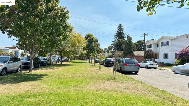 $1,338,000 | 840 Key Rte Boulevard, Albany, CA 94706