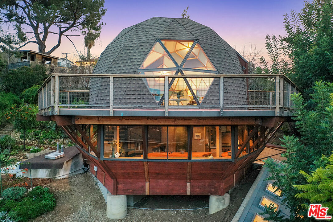 2538 Sundown Drive Los Angeles, CA 90065 - Photo 25 of 27