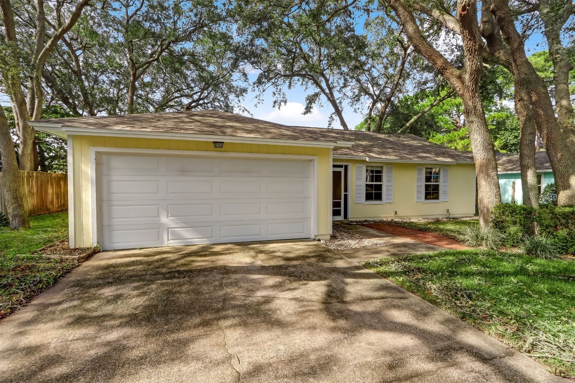 1561 Inverness Road Fernandina Beach, FL 32034 - Photo 1 of 35 Gallery Image 1