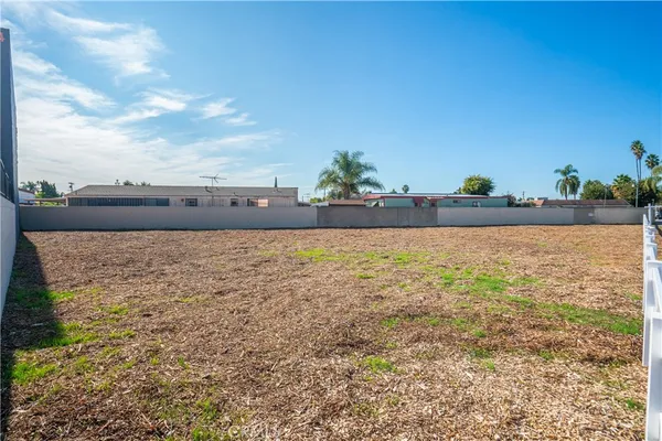 $499,000 | 9548 Alondra Boulevard, Bellflower, CA 90706