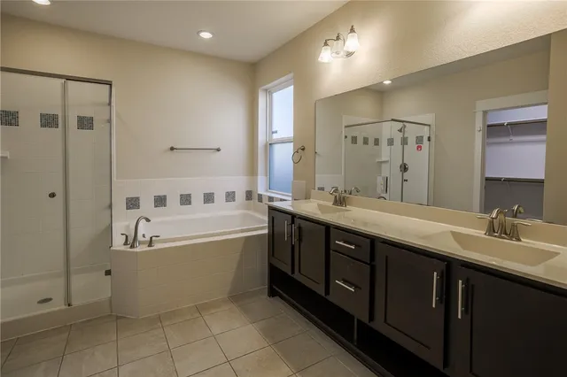 $3,145 | 825 Clear Stream Crossing, Austin, TX 78753