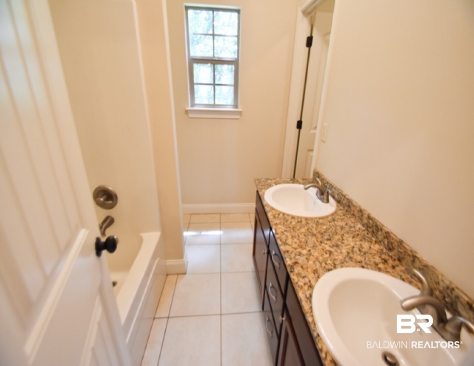 163 Stephens Street Mobile, AL 36606 - Photo 9 of 10
