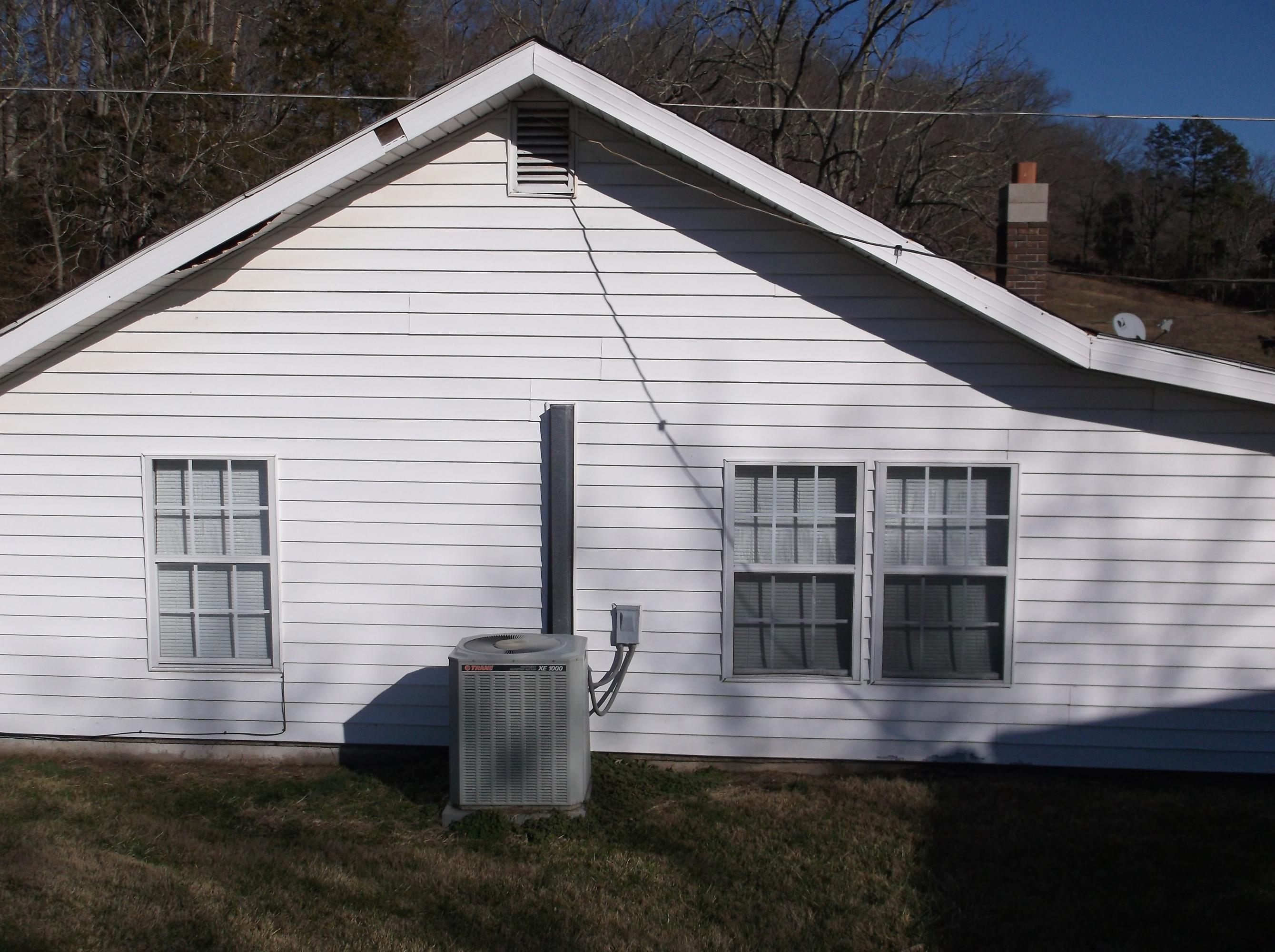 179 Bill Road New Tazewell, TN 37825 - Photo 8 of 23 DSCF0408