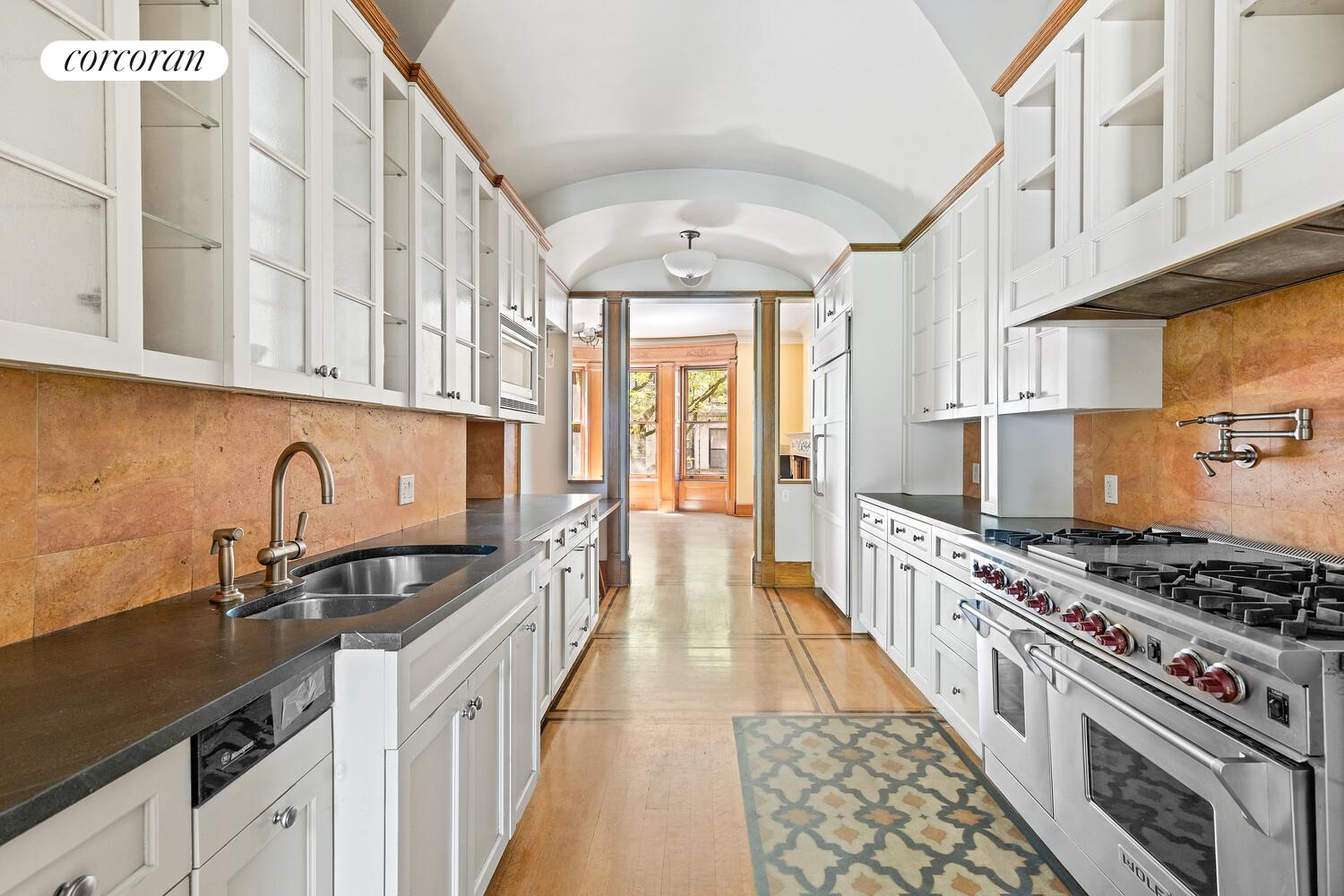 37 West 87th Street, Unit 2 Manhattan, NY 10024 - Photo 4 of 17