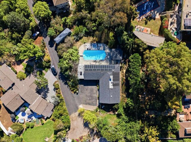 $3,499,999 | 455 Glencrest Drive, Solana Beach, CA 92075