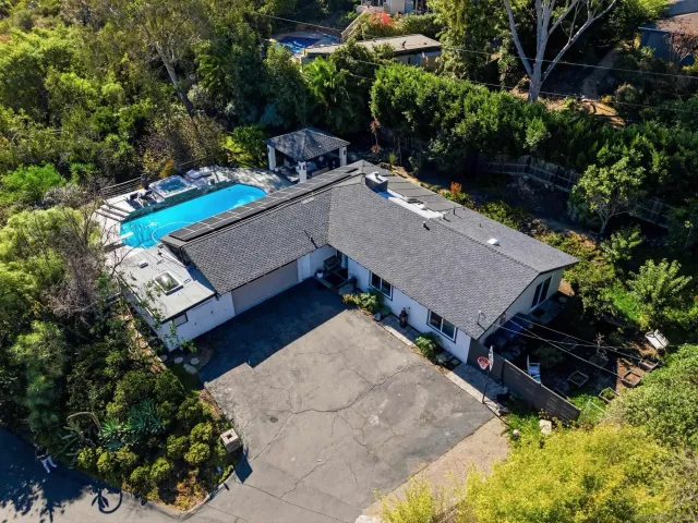 $3,499,999 | 455 Glencrest Drive, Solana Beach, CA 92075