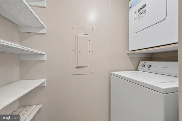 $269,000 | 666 West Germantown Pike, Unit 1311, Plymouth Meeting, PA 19462