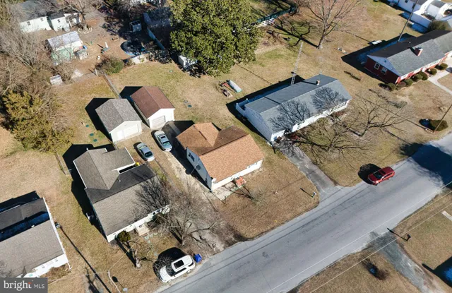 $229,900 | 10181 Marvil Drive, Laurel, DE 19956