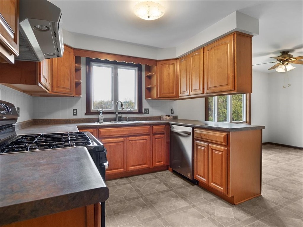 2857 Sherwood Road Marion, NY 14505 - Photo 17 of 50