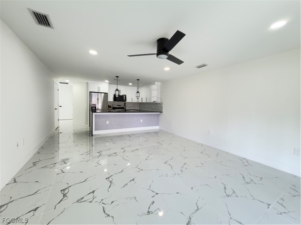 945 Homestead Road South Lehigh Acres, FL 33974 - Photo 13 of 47