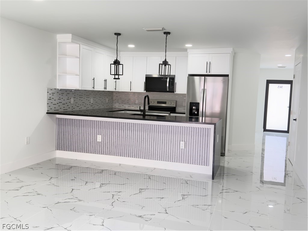 945 Homestead Road South Lehigh Acres, FL 33974 - Photo 32 of 47