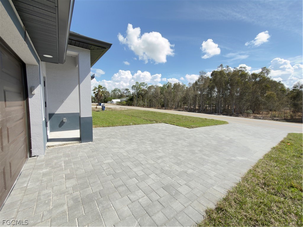 945 Homestead Road South Lehigh Acres, FL 33974 - Photo 4 of 47