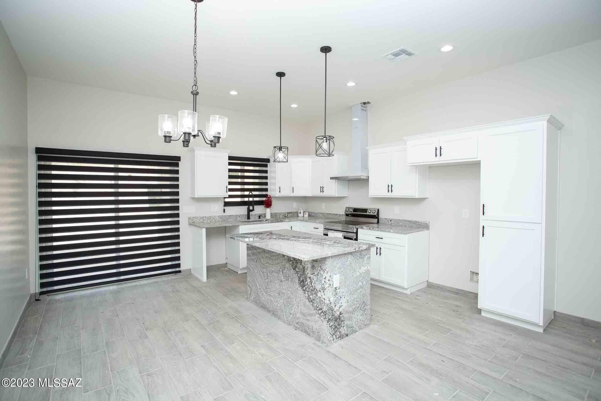 1824 Circulo Canada Rio Rico, AZ 85648 - Photo 3 of 20