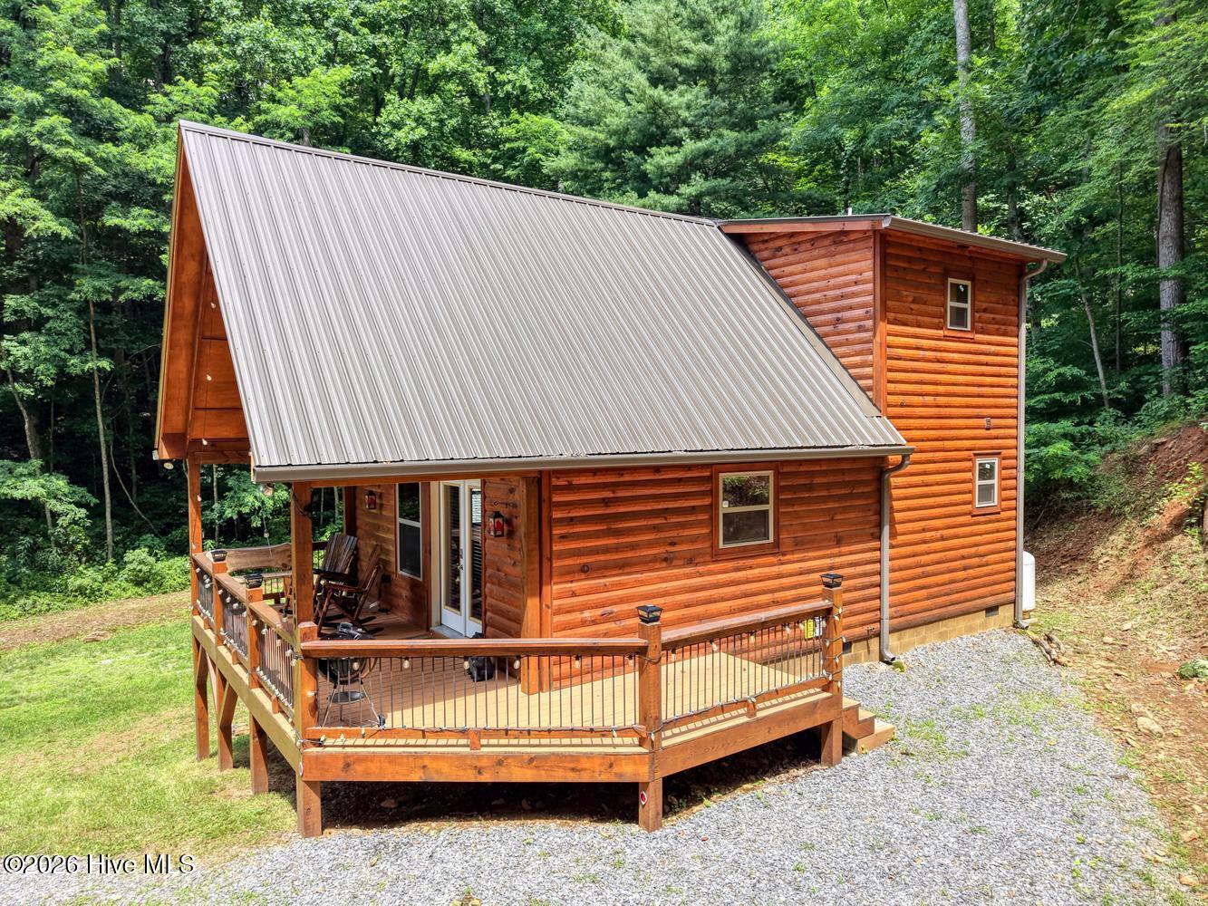 619 Cherokee Oaks Road Murphy, NC 28906 - Photo 2 of 40