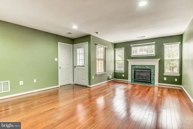 $759,000 | 6139 Cinnamon Court, Alexandria, VA 22310