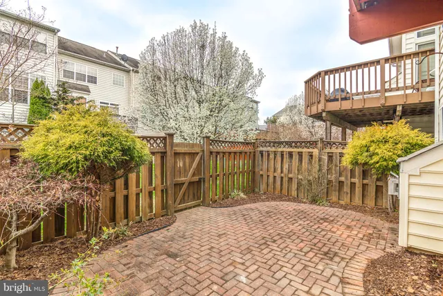 $759,000 | 6139 Cinnamon Court, Alexandria, VA 22310