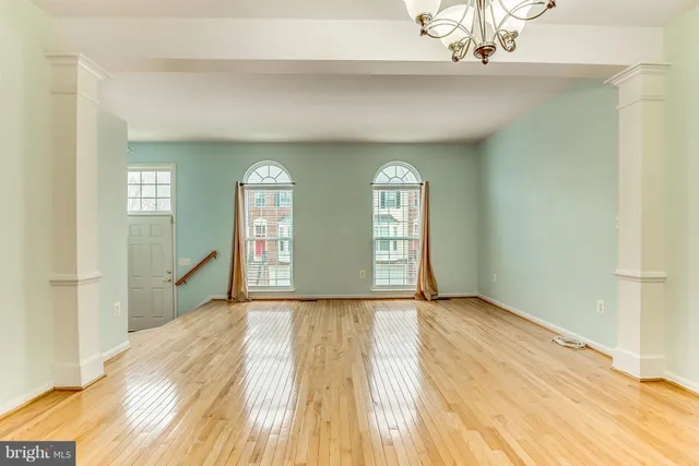 $759,000 | 6139 Cinnamon Court, Alexandria, VA 22310