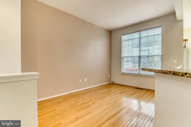 $759,000 | 6139 Cinnamon Court, Alexandria, VA 22310