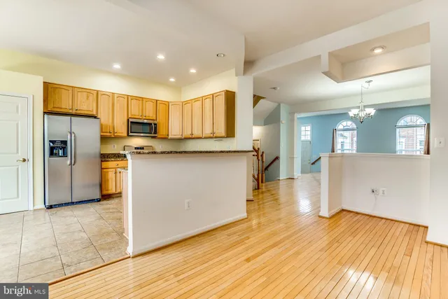 $759,000 | 6139 Cinnamon Court, Alexandria, VA 22310