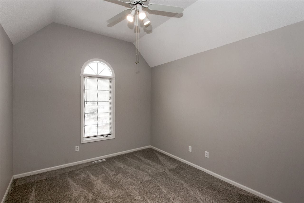 1405 Rochester Avenue Iowa City, IA 52245 - Photo 14 of 28 Gallery Image 14