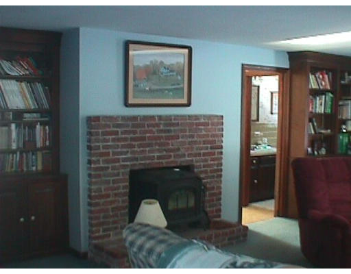 5 Adirondack Road Chelmsford, MA 01824 - Photo 4 of 13