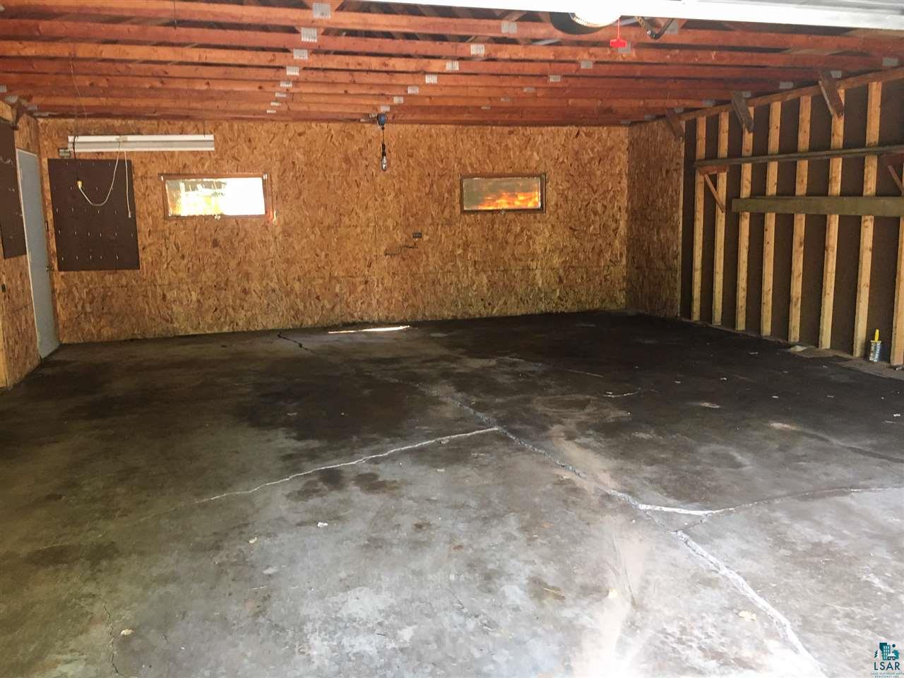 1539 Spring Lake Road Cloquet, MN 55720 - Photo 17 of 20 Garage interior