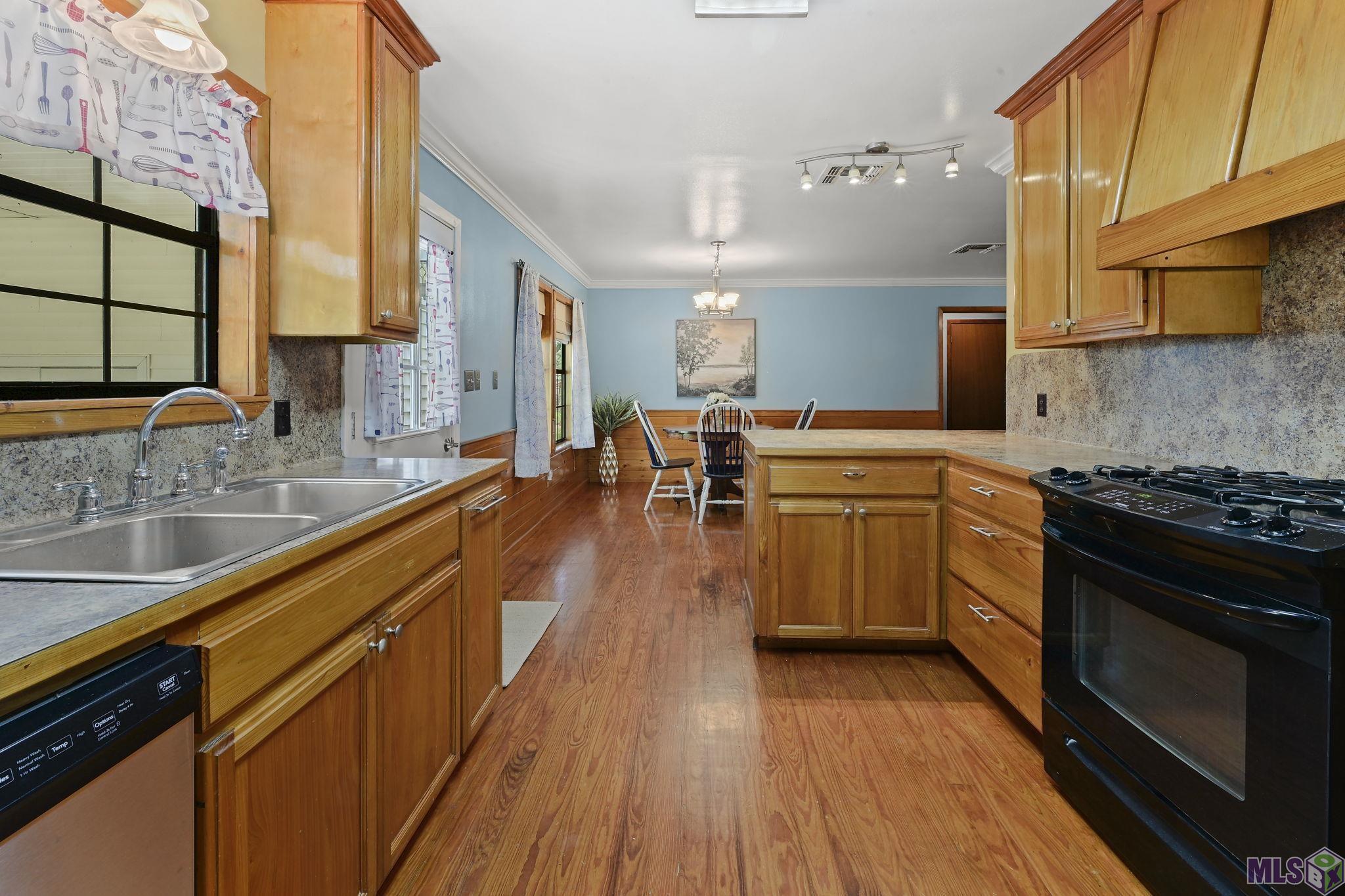 41151 Black Bayou Road Gonzales, LA 70737 - Photo 7 of 17